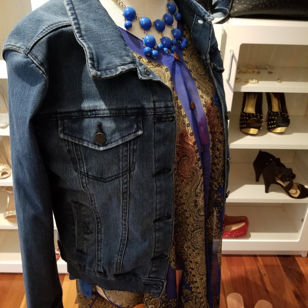 Denim jacket - Picture 2 of 4
